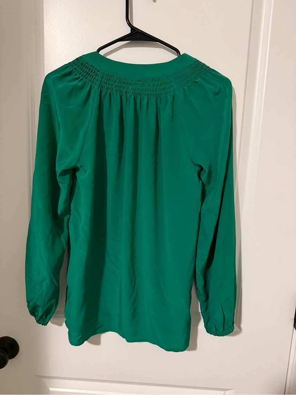 Lilly Pulitzer Emerald Green Smocked Yoke Long-Sleeve Blouse #83 - Picture 2 of 6
